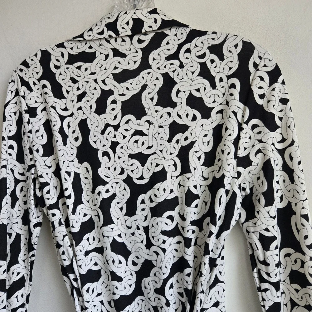 Vtg Diane von Furstenberg 6 Wrap Dress Womens Black White Excellent Silk Chain